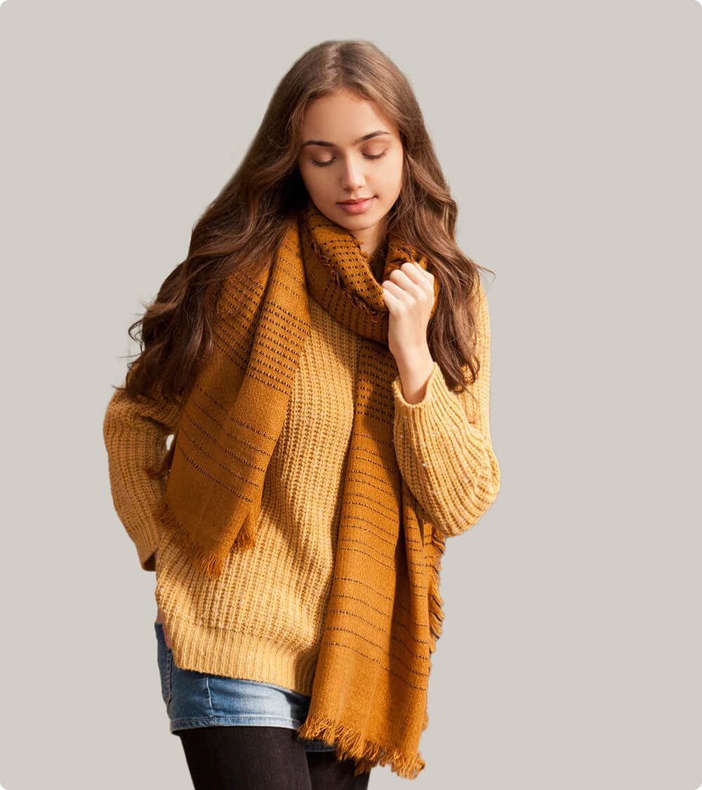 Brown Sweatshirt With Muffler